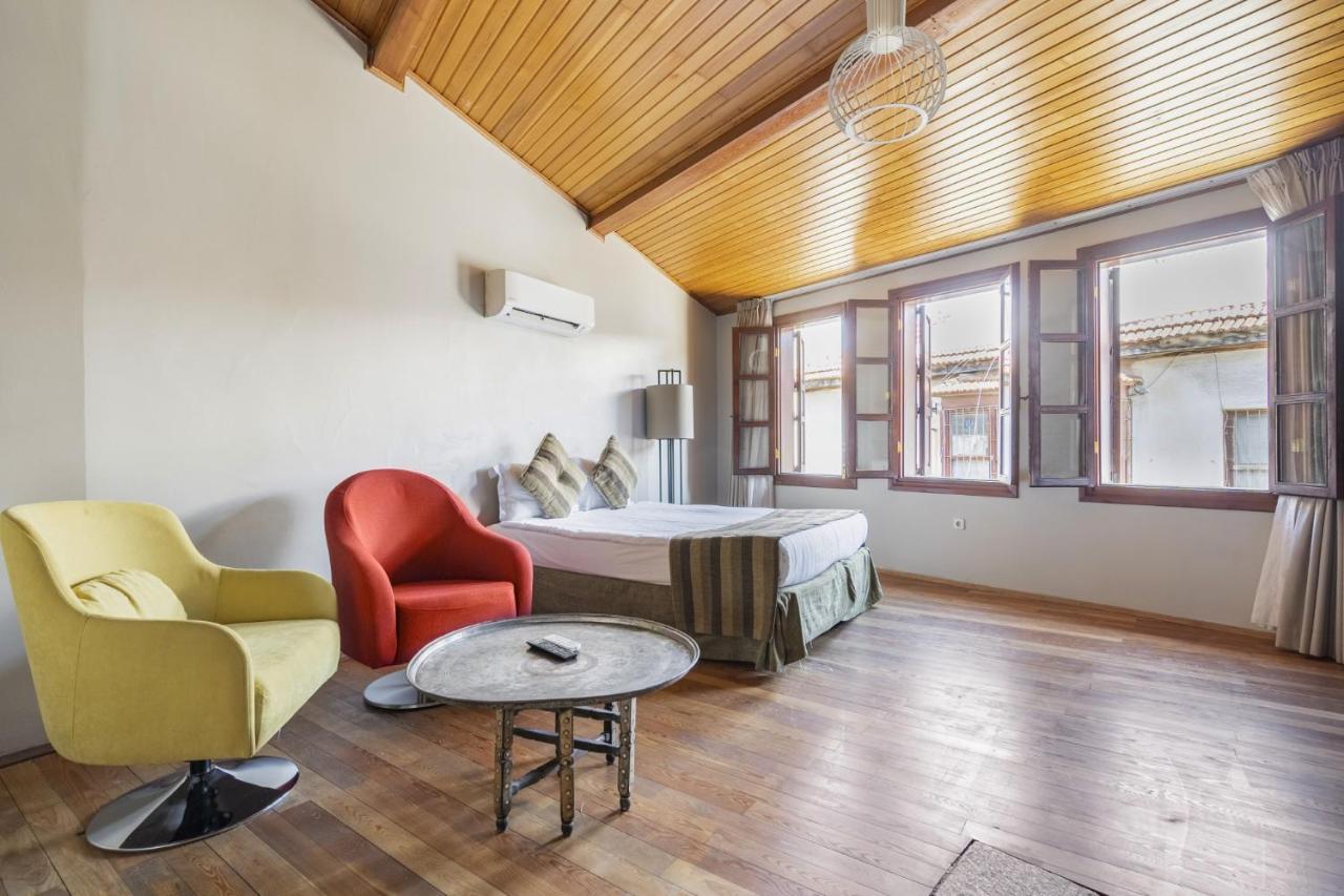 Mesmerizing Flat Near Hadrians Gate Villa Antalya Dış mekan fotoğraf