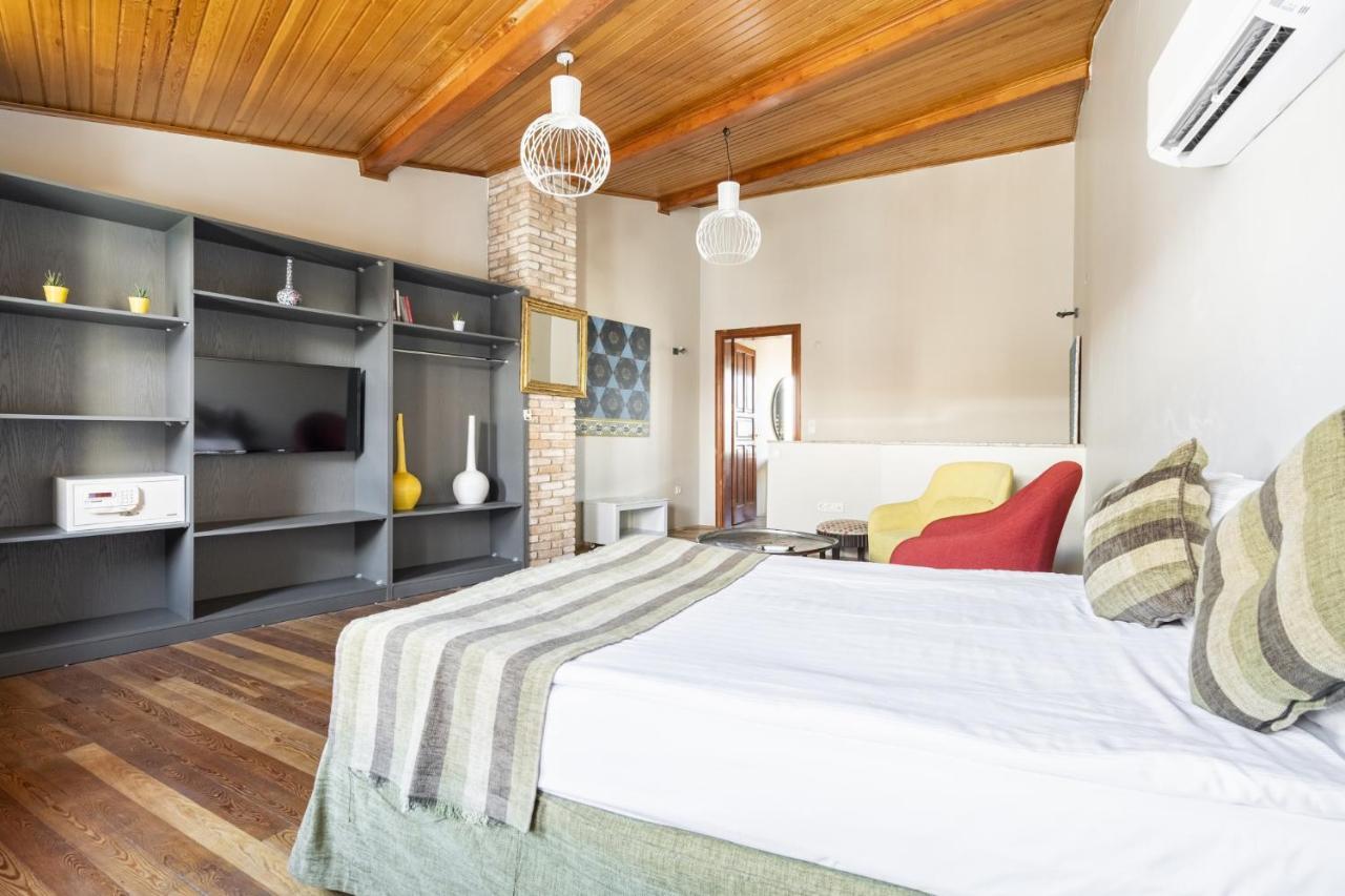 Mesmerizing Flat Near Hadrians Gate Villa Antalya Dış mekan fotoğraf